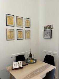 Carrara 23 Navigli Be Like! - Duomo Forum Bocconi