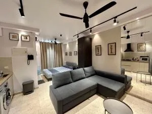 Studio Apartment at Hiranandani estate - Egyptian style - Kolshet