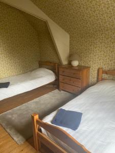 Sejours a la campagne Castle Of Saint Germain Des Rives : photos des chambres