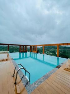 Aaram Miraj Luxuria Apartment -1