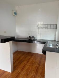 Apartment next Srithanu & Zen Beach