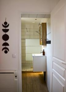 Appartements Le Petit Kandinsky : Appartement 1 Chambre