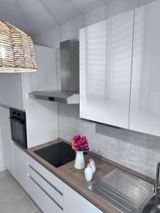 Deledda Holiday Home