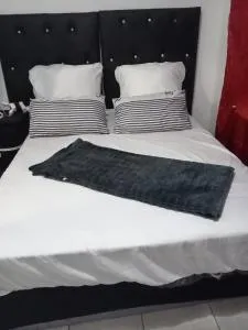 Fajomi guest house - Cravenby