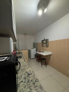 Apartamento quadra mar, 1 dos quartos com ar-condicionado , Barra Sul