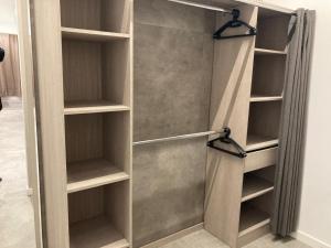 Amplio Estudio en Valencia