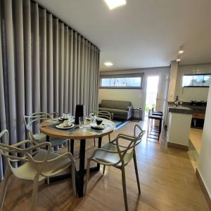 APTO ACONCHEGANTE - Capitólio