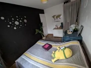 Chambre privée avec espaces partagés chez la famille d'Anthony - Marzy
