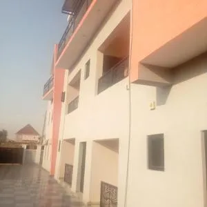 Otentic Mega Apartment - Ginda