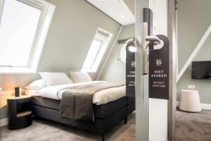 Small Basic Room room in Hotel Kogerstaete Texel