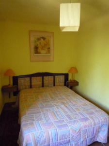 Maisons de vacances Bastide provencale du XVIIIeme en bordure du fleuve Argens sur terrain de 2 ha : photos des chambres