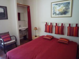 Maisons de vacances Bastide provencale du XVIIIeme en bordure du fleuve Argens sur terrain de 2 ha : photos des chambres