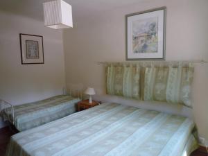 Maisons de vacances Bastide provencale du XVIIIeme en bordure du fleuve Argens sur terrain de 2 ha : photos des chambres