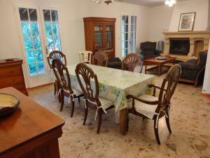 Maisons de vacances Roussillon : photos des chambres