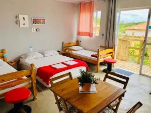 LUGAR - loft 1 - Quarto CORAL - 皮萨拉斯