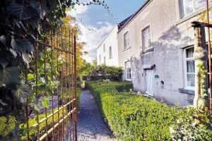 Gîte Ferme de la Chevêche & Jacuzzi Namur - Soye