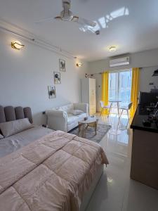 Elegant Escape , the complete home