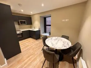 Elite Suite - Leeds - Horsforth