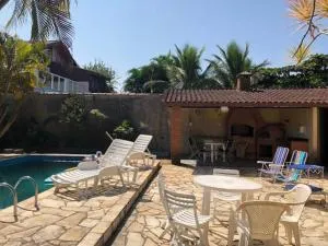 Casa de Praia com Piscina e Churrasqueira a 450m do Mar - 伊塔尼亚恩