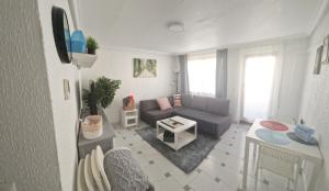 Apartamento- playa del Cura