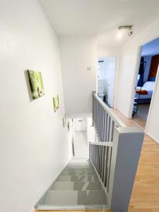 Beautiful 2 large bedroom house in London zone 2