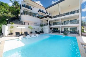 Patong Cliff Villa Phuket 12 bedroom