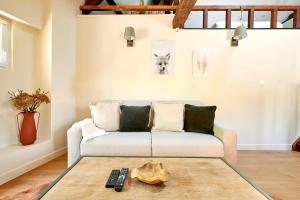 Versailles One Sauna & Jacuzzi