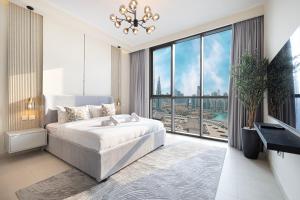 High-Floor Luxe 2BR Stunning Burj Khalifa & Fountain Views Direct Dubai Mall Access