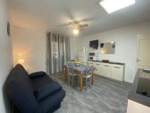 Maisons de vacances Residence LO MONACO Haut de villa, Appartements et Studios : photos des chambres