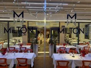 Hotel Ristorante Milton - 阿尔比索拉马里纳