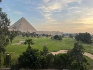 Moonlight golf view - Nazlet el Simmân