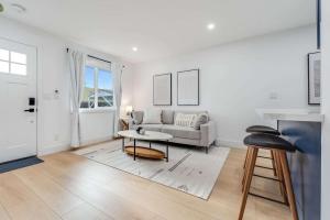 Furnished 1BR WiFi Parking Monthly Rental