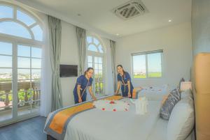 Phòng Deluxe Gia đình (Deluxe Family Room)