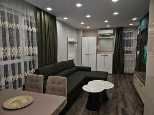 Boutique apartment green 2