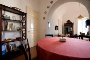 Villa Pietralunga in the woods