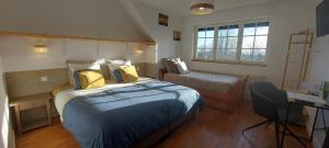 Maisons de vacances Villa Maella- Gites en Normandie, tout confort, SPA et Piscine : photos des chambres