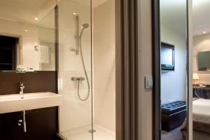 Hotels Hotel Acadie Paris Villepinte : photos des chambres