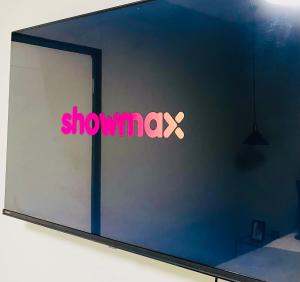 The Private Pelican at Room 4