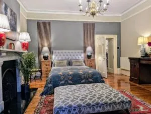 The Writer's Retreat Ground Floor Apartment - Hempstead