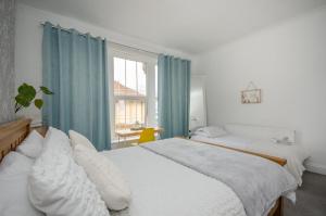 Stylish 91sqm Victoria 2 bedroom Apartment