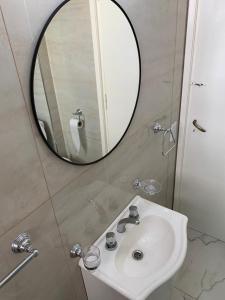 DEPARTAMENTO DOS AMBIENTES APTO 4 Personas