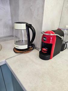 FOUR SEASONS Beach Apartment