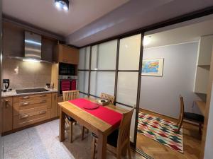 2 Bedroom Apartament, 57m2, Workspace, Central Warsaw