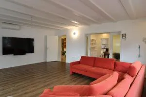 AkademieQuartier - سانكت ليون - روت