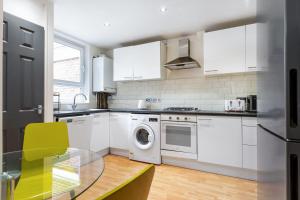 Rooms, Zone 2 London, SW11