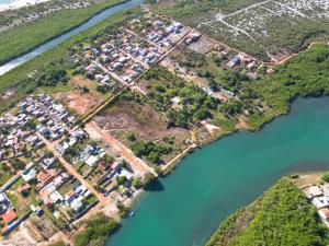 Sítio Águas do Éden , pé na areia, frente rio, praia e campo no mesmo lugar