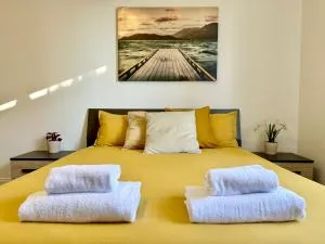 Sergio I Apartment - Stazione San Pietro