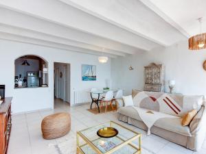 Apartment in Rosas near Canyelles Beach