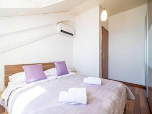 Apartments Isabora - Premium Two-Bedroom Apartment with Terrace and Sea View