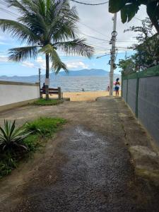 Casa 10 passos praia